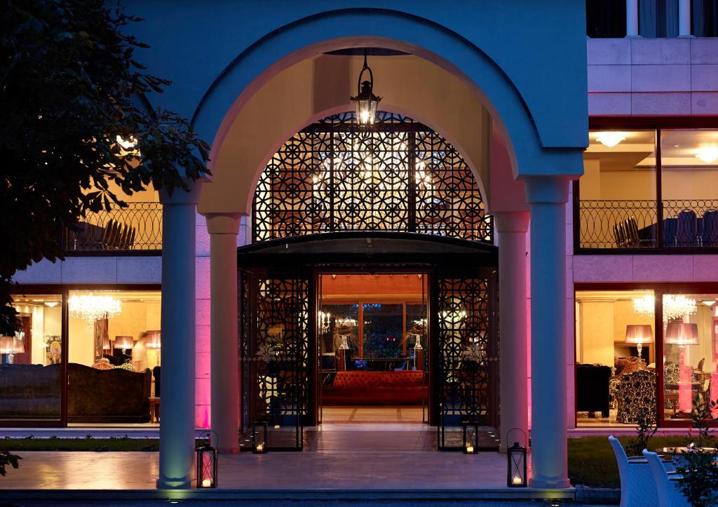GRAND SERAI CONGRESS & SPA 5*, ΙΩΑΝΝΙΝΑ XΡΙΣΤΟΥΓΕΝΝΑ -ΠΡΩΤΟΧΡΟΝΙΑ-ΦΩΤΑ (P2)